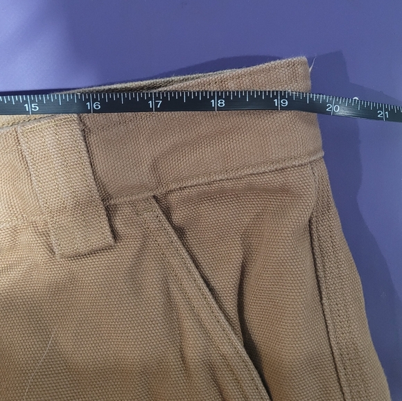 Men's Cargo Shorts - Like New! - Picture 4 of 5